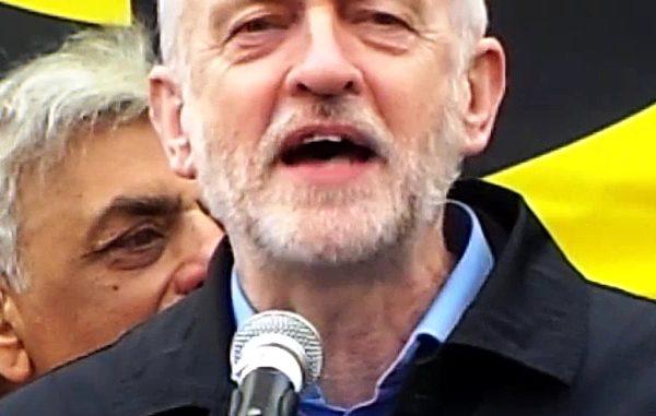 Jeremy_Corbyn_Says_-StopTrident_-_2