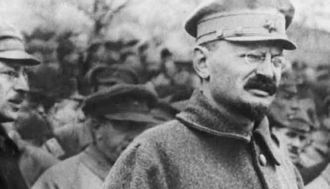 revolucion-rusa-trotsky