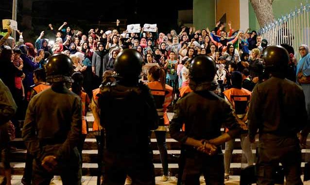 Mujeres-contra-la-represión-policial-en-el-Rif