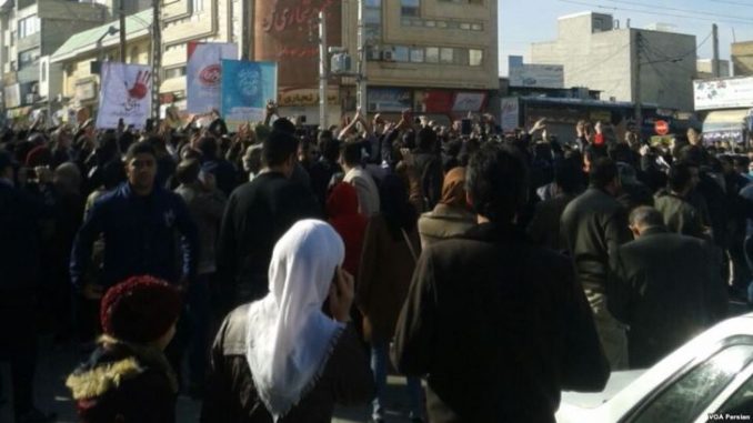 29_December_2017_protests_in_Kermanshah_Iran