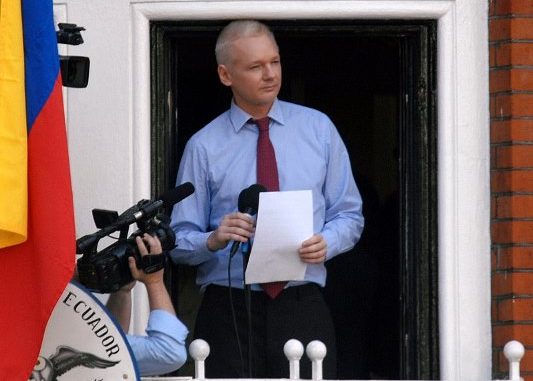 Assange_at_Ecuador_embassy