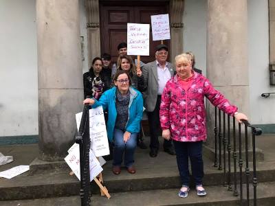 Fermanagh protest (120919)