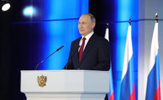 Putin addressing Federal Assembly