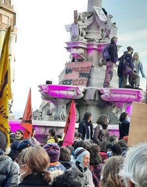 France police violence protest (031220)