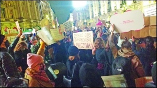 London Poland solidarity protest 2021