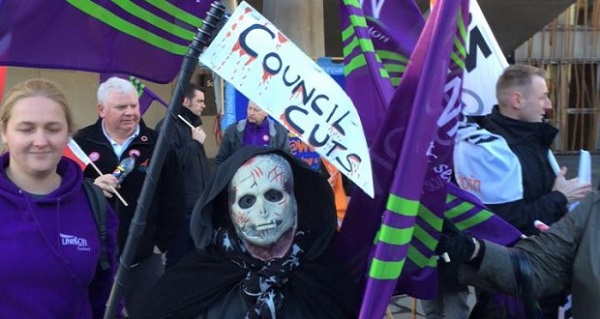 Scotland unions cuts protest